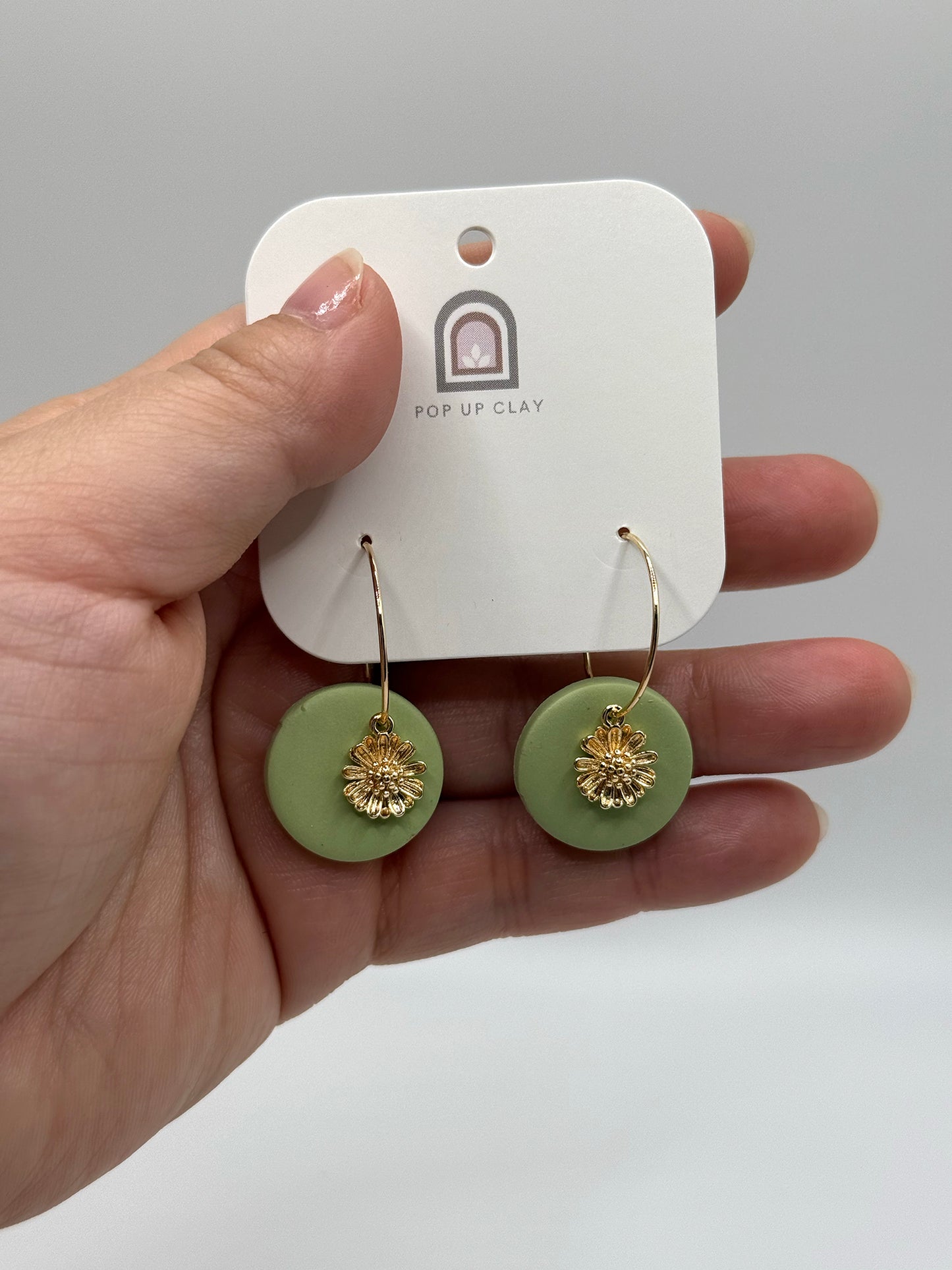 Pop Up Clay Daisy Circle Hoops