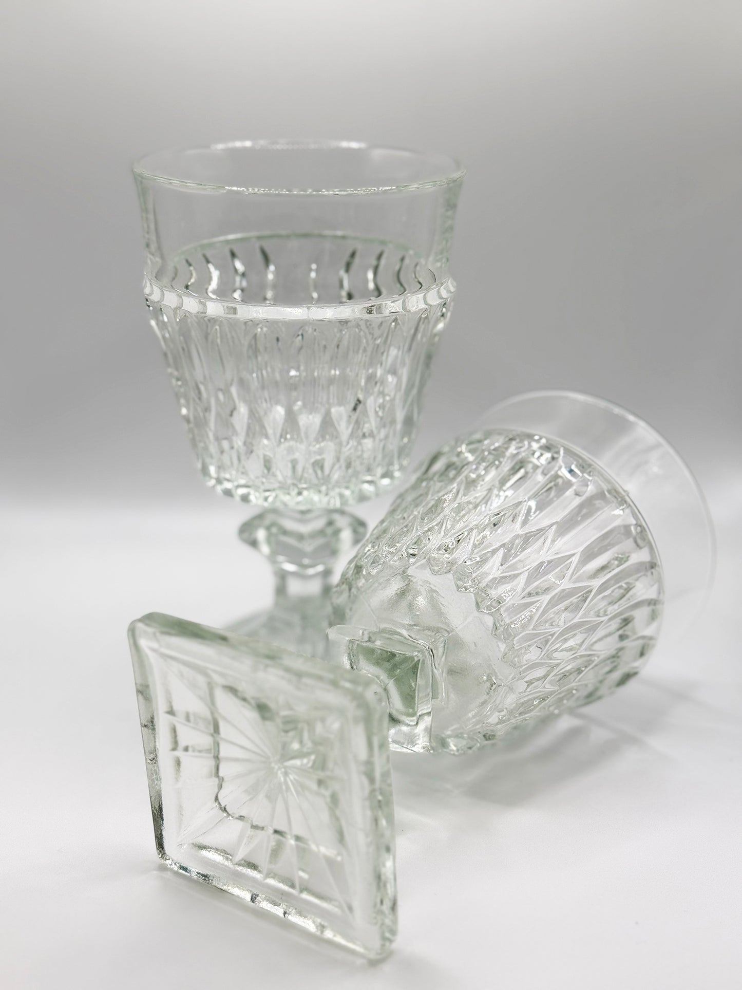 The Kitchen Committee Clear Dear Mt. Vernon Goblets Sets