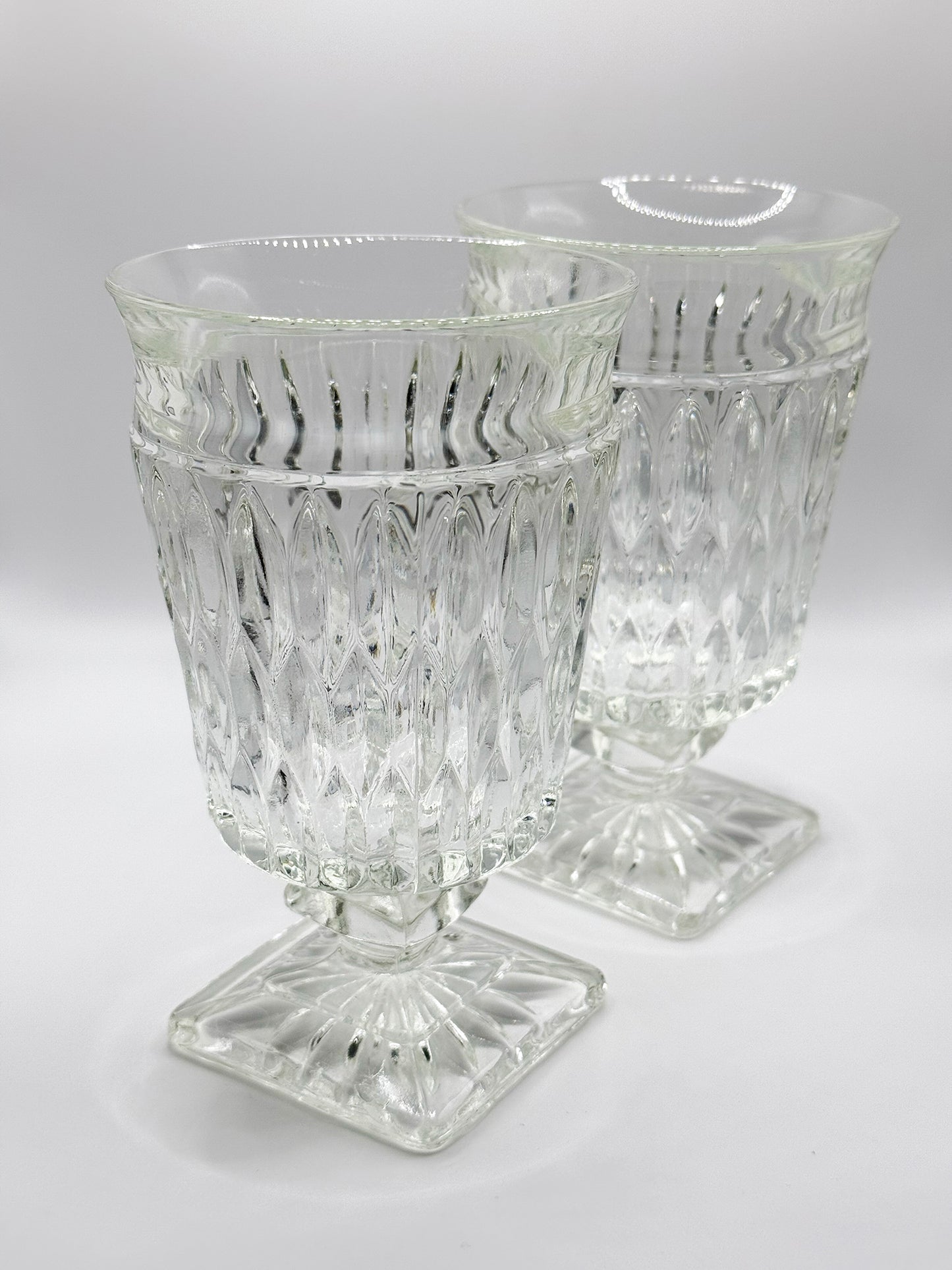 The Kitchen Committee Clear Dear Mt. Vernon Goblets Sets