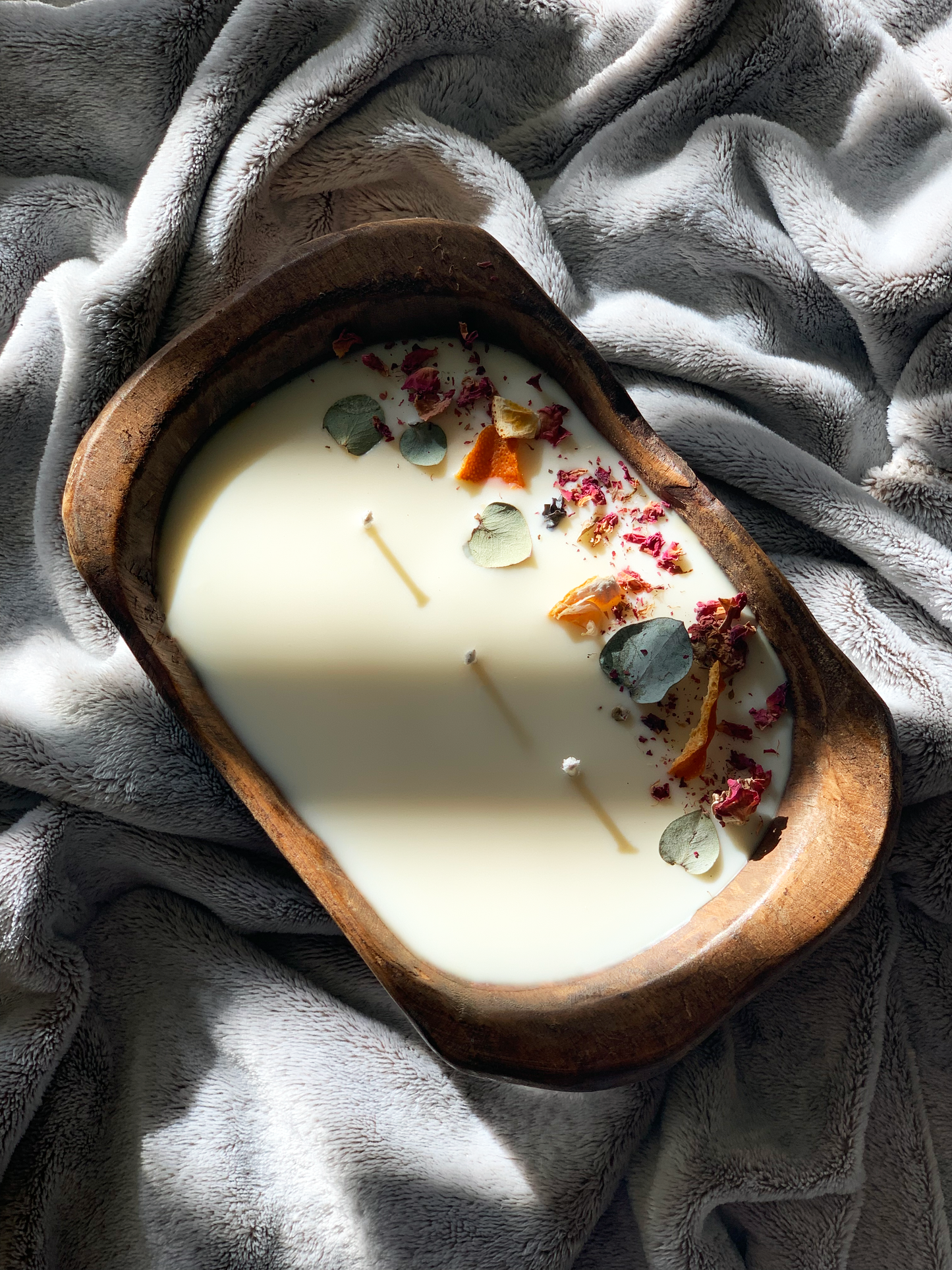 Eucalyptus Rose Wooden Bowl Candle