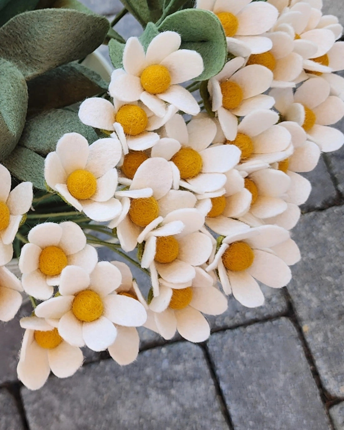 Madymae Felt Florals Felt Button Daisies