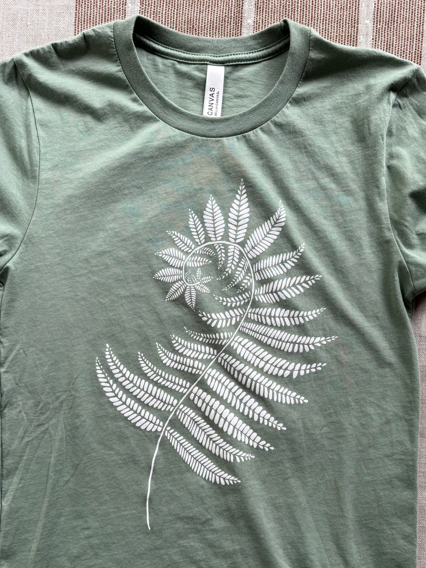 Pie Chart Press Fern Cropped Tee