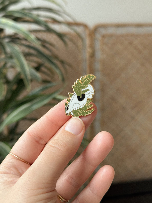 Chloé Gray Coyote Skull + Fern Enamel Pin