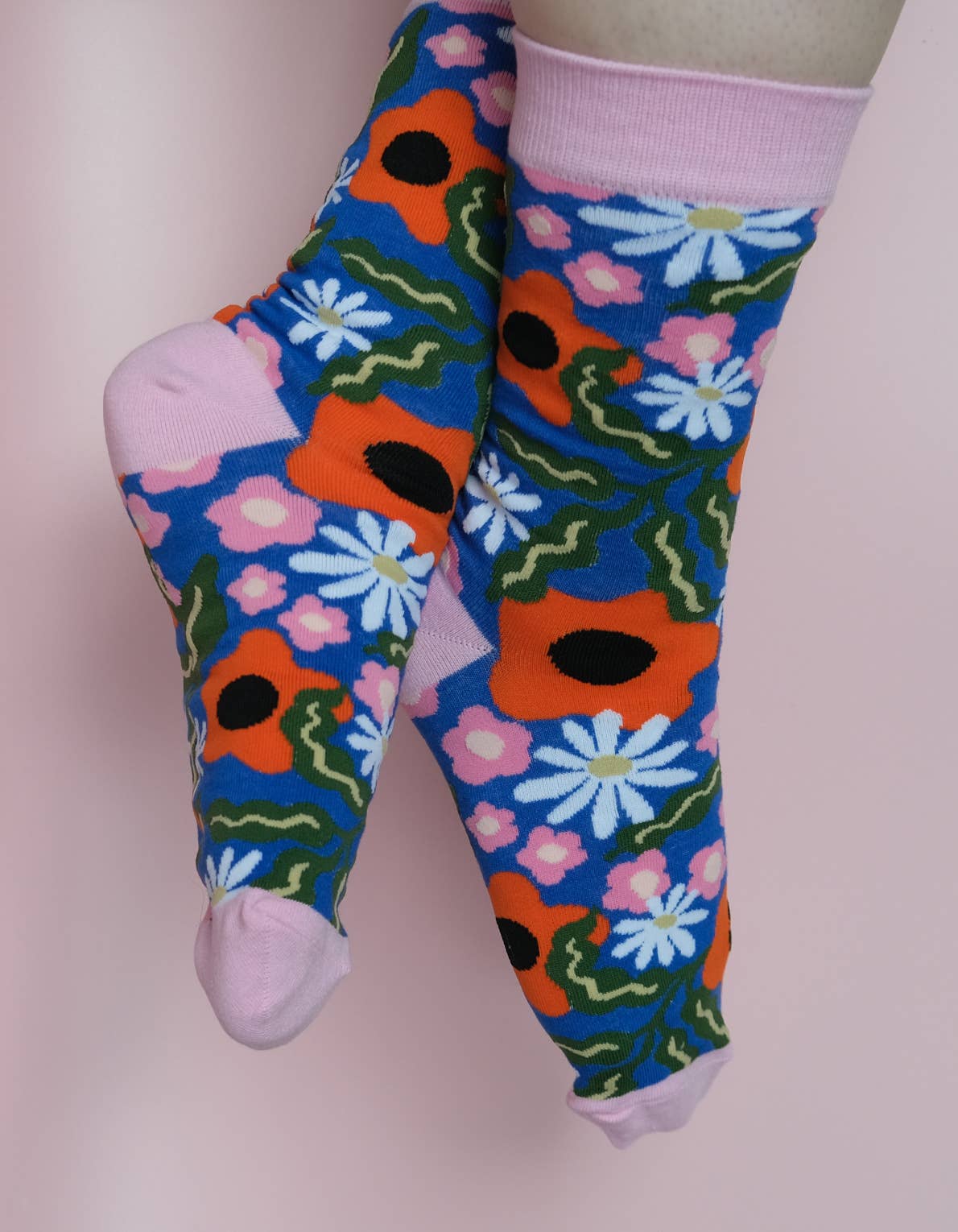 Idlewild Co. Wavy Daisy 100% Cotton Women's Crew Socks