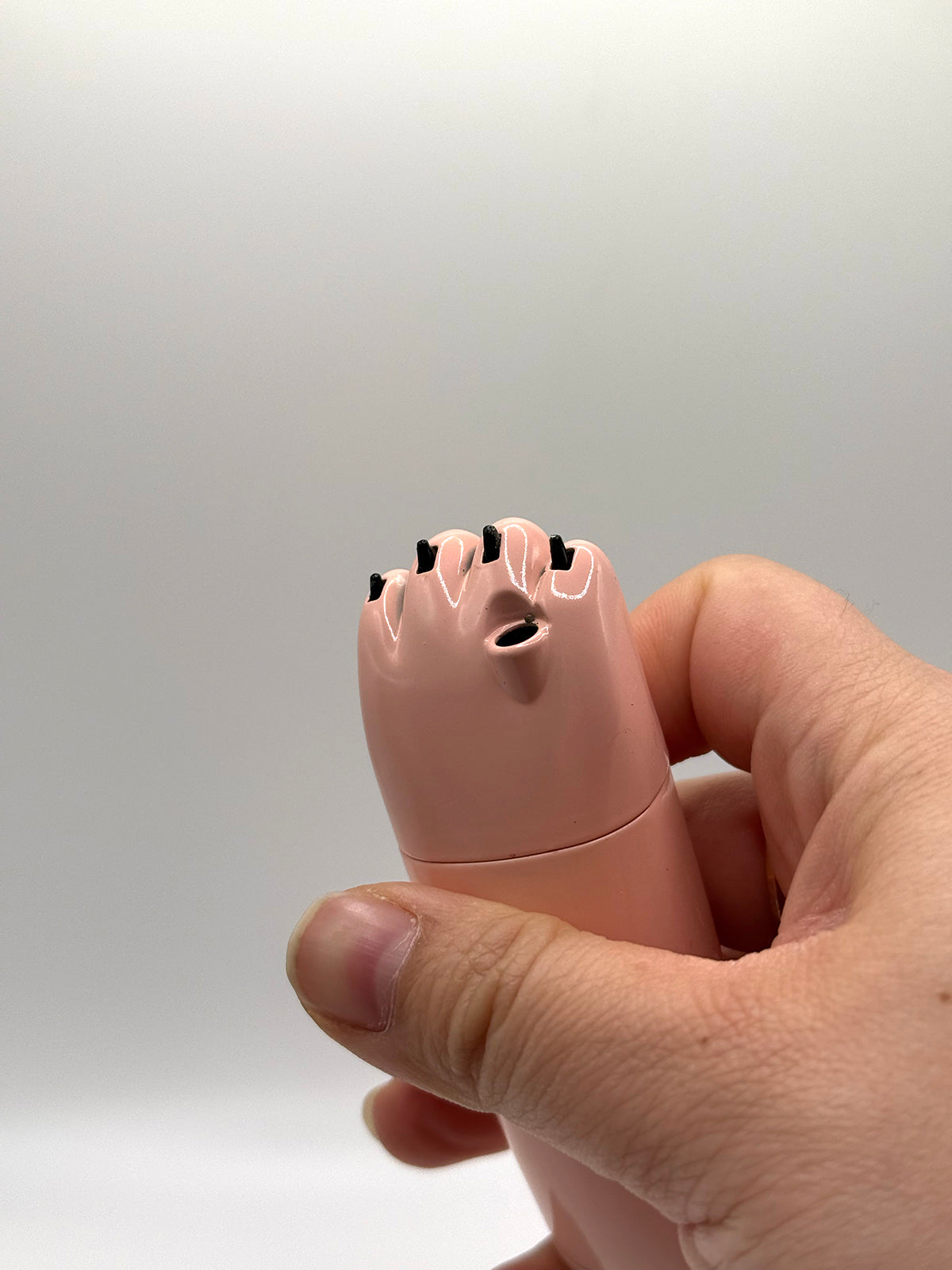 Lian Soy Cat Paw Lighter
