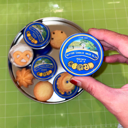 Lian Soy Butter Cookie Tin Hair Clip