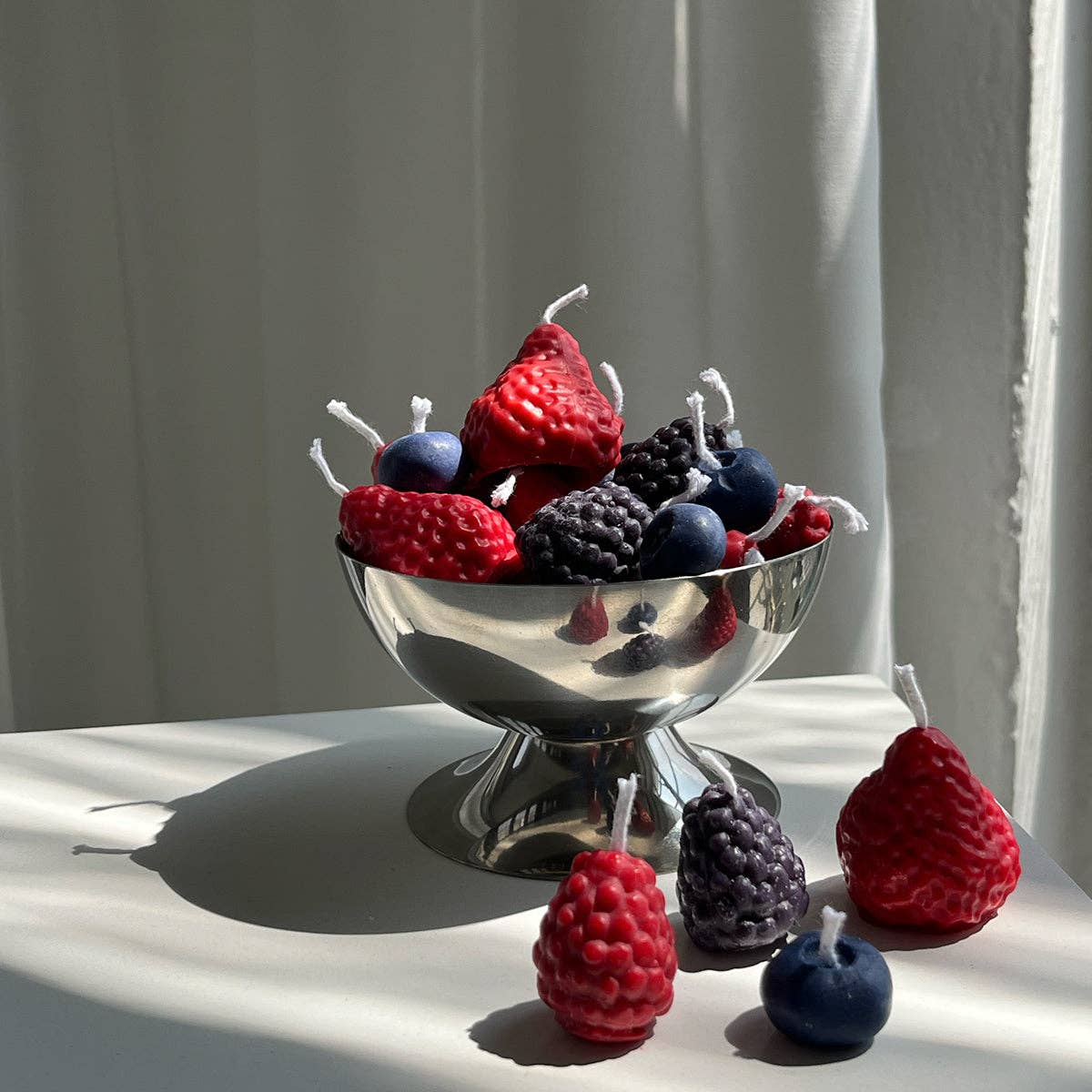Scandles Strawberry Candles