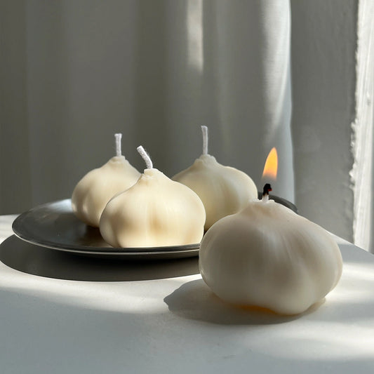Scandles Garlic Candle