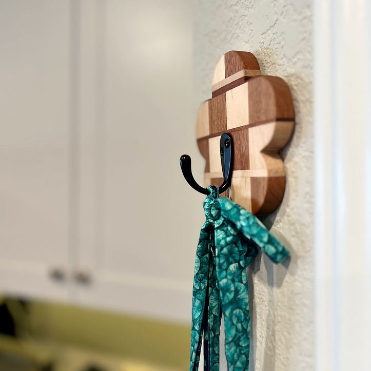 Honey Wood ATX Flower Hook