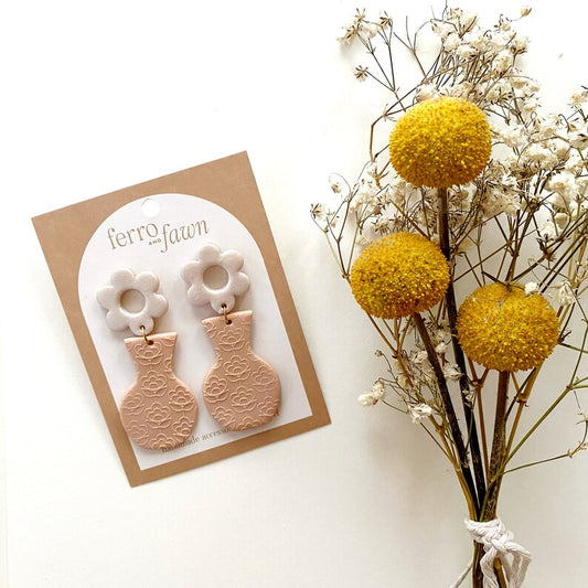 Ferro + Fawn Daisy Vase Earrings