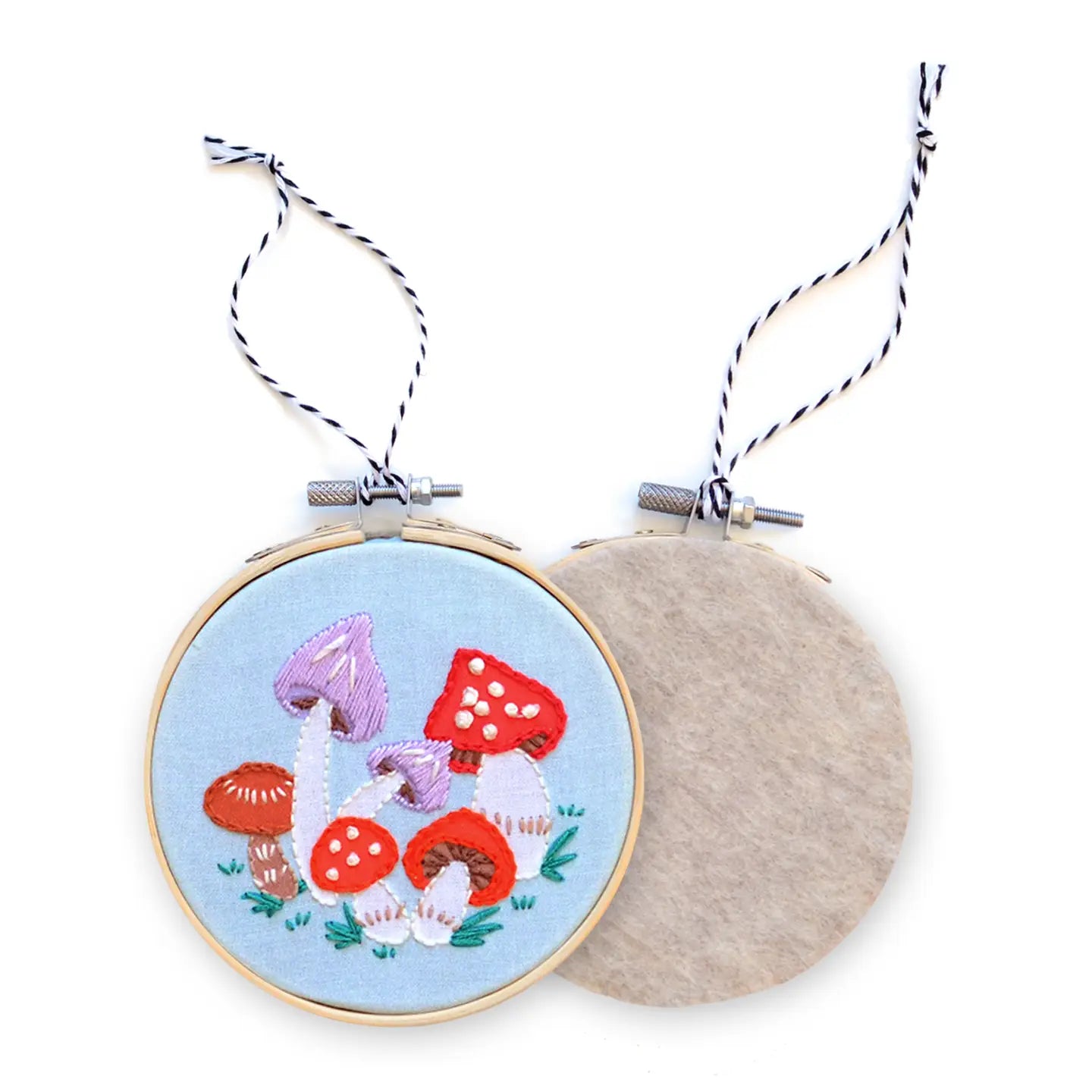 Antiquaria DIY Ornament Embroidery Kit : Mushroom