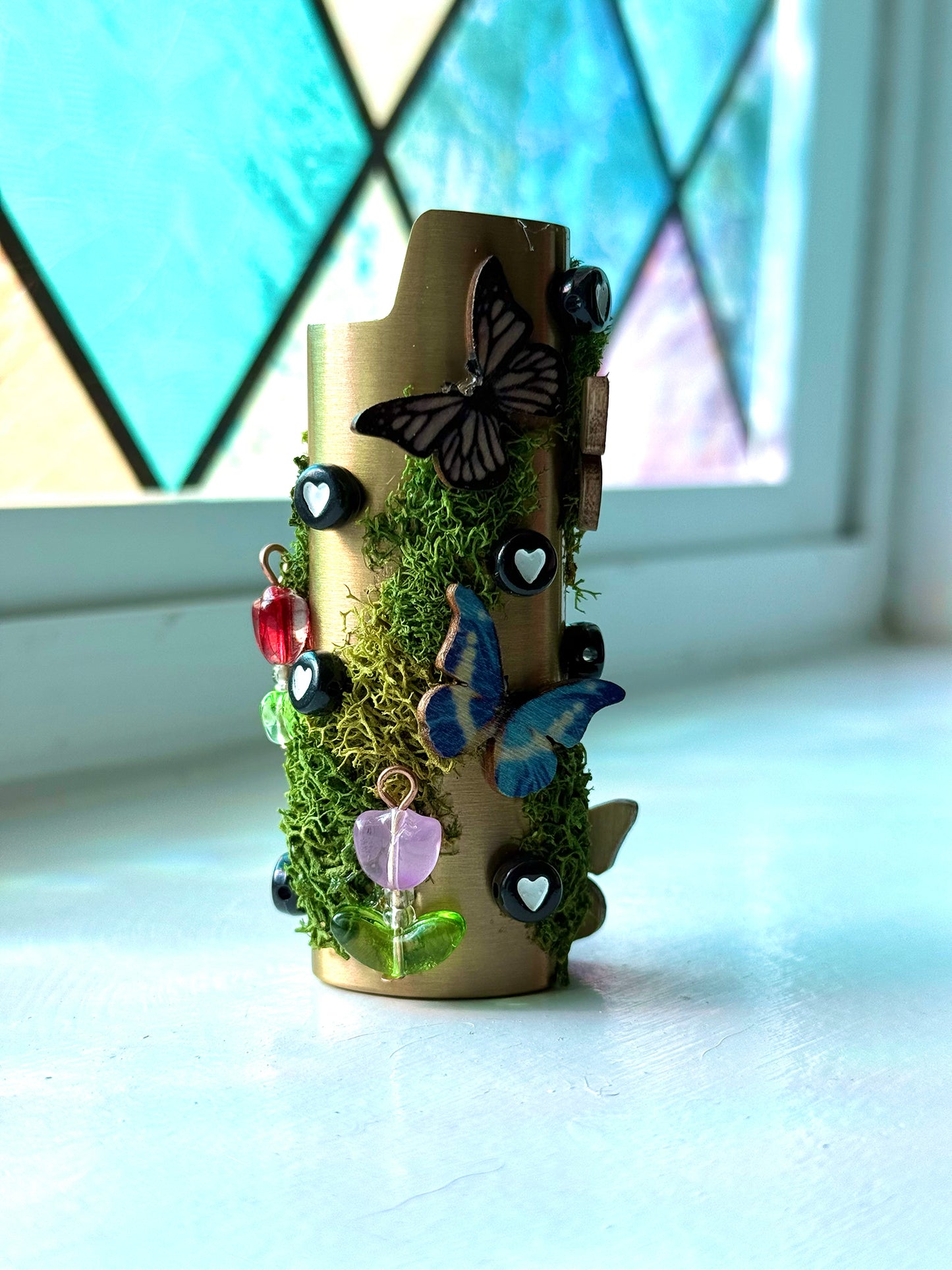 Julie Coolie Touch Grass Standard Lighter Case